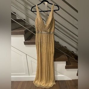 Mac Duggal gown size 6